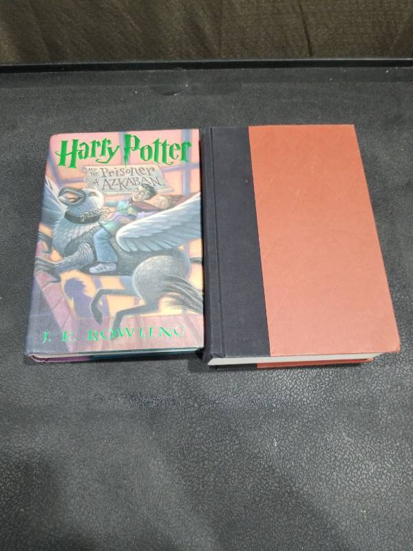 lot 4574 image: Harry Potter and the Prisoner of Azkaban And Harry Potter And The Goblet  of Fire