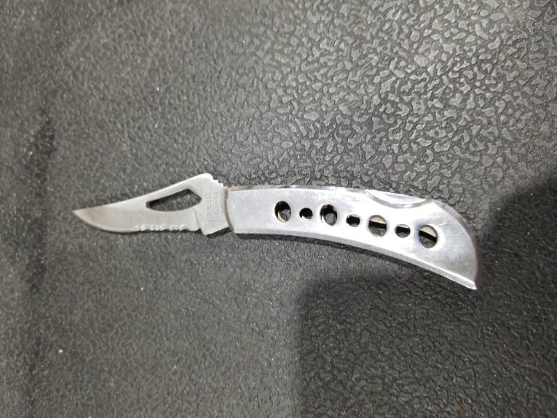lot 4733 image: Stainless Steel L440 Folding Knife