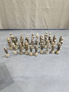 lot 1001 image: Chess Set with Historical Figure Pieces