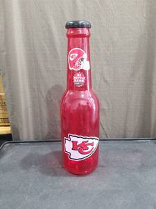lot 1004 image: Kansas City Chiefs NFL Bottle Bank Coin Collector