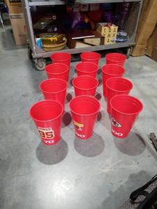 lot 1005 image: KANSAS CITY CHIEFS GIANT CUPS WITH CARRYING CASE