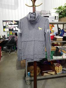 lot 1051 image: PINK Victorias Secret Ultimate Gray Hoodie Size XS