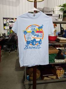 lot 1058 image: Ford Bronco 4x4 Graphic T-Shirt Size Small