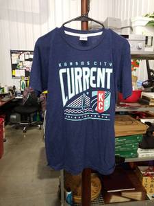 lot 1065 image: Kansas City Current KC Soccer Team T-Shirt Size Small