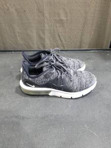 lot 1076 image: Nike Air Max Running Shoes Grey Size 6Y