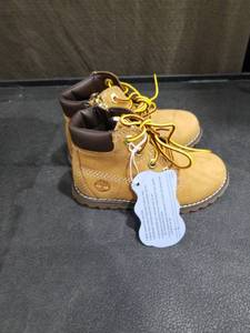 lot 1173 image: Timberland Toddler Boys Pokey Pine 6 Zip Up Boots from Finish Line Size 8