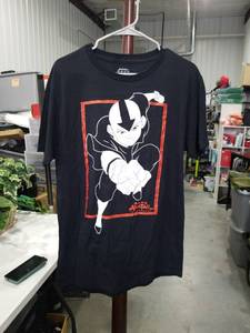 lot 1190 image: Avatar The Last Airbender T-Shirt Size M