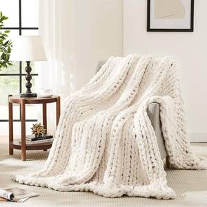 lot 3588 image: LAGRATY Chunky Knit Blanket Throw 50x60, Soft Chenille