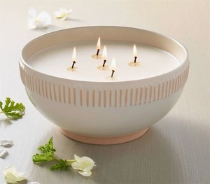 lot 3624 image: 5 wick Hearth & Hand with Magnolia Citronella Scented Bowl Candle