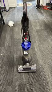 Dyson Ball Upright Vacuum Cleaner USED