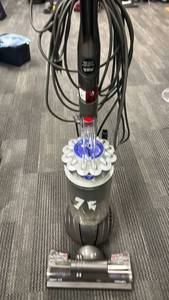 Dyson DC65 Animal Complete Upright Vacuum Cleaner USED