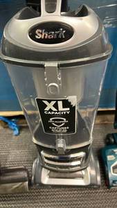 lot 80 image: Shark XL Capacity Upright Vacuum Cleaner USED