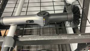 lot 89 image: HoTo Cordless Vacuum Cleaner with Extension Wand USED