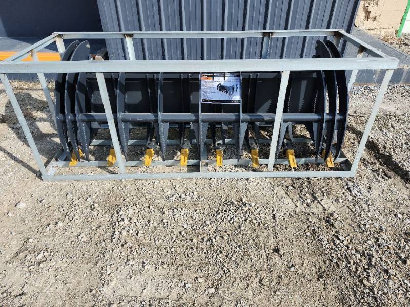 lot 8646 image: Unused ARTEER 78in Skid Steer Root Rake