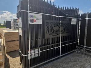 lot 8122 image: KJ Metal Farm Driveway Gate with Deer Design  Model K0720