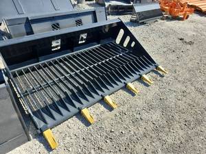 lot 2624 image: Unused Wolverine Skid Steer SkeletonRock Bucket  SB66