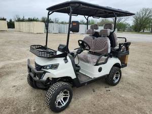 lot 305 image: SDLANCH 2026 4-Passenger Golf Cart  SDLC80