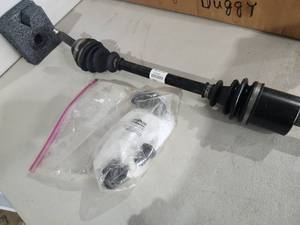 lot 501 image: Ranger UTV Front Driveshaft w bushings  Polaris part #1332423