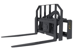 lot 923 image: ARTEER RPT-42L 42 in Rotating Hydraulic Skid Steer Forks (Unused)