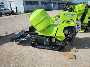 lot 1500 image: VORX Track-Type Concrete Mixer Crawler  NL521MT