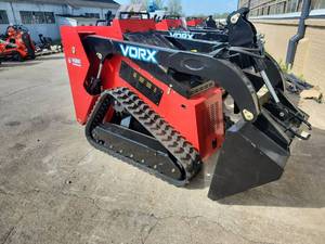 lot 1514 image: VORX Skid Steer Track Loader  Model NL750