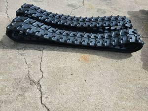 lot 1553 image: VORX Rubber Track Set for Compact Excavator or Skid Steer  Model TC100