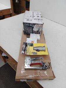 lot 11127 image: Miscellaneous Lot Of Items