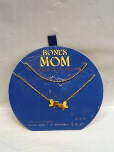 lot 128 image: Bonus Mom Gold Dipped Butterfly Necklace - Retail $15