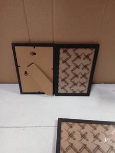 lot 33399 image: 6 picture Frames 5x7 - Retail $10