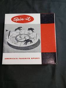 lot 3488 image: Spin-it Horse Racing Game with Box
