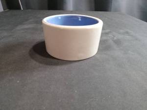 lot 3509 image: Ceramic Bowl with Blue Interior