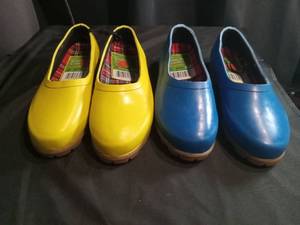 lot 3447 image: Rain Garden Loafers Waterproof Shoes Blue and Yellow