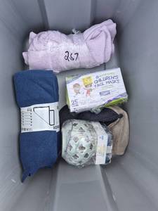 lot 119 image: Full Tote of Items - Tote Not Included