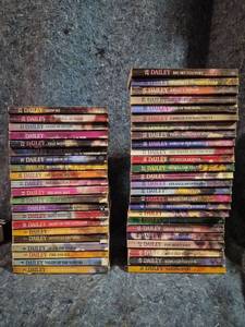 lot 124 image: Janet Dailey Western Romance Novel Collection - 40 Books