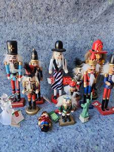 lot 181 image: Christmas Nutcracker Collection with Glass Angel Ornament