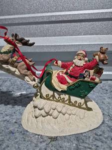 lot 249 image: Santa and Reindeer Sleigh Figurine