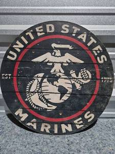 lot 250 image: United States Marines Wooden Wall Sign