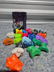 lot 260 image: Mixed Lot of Small Collectible Figurines and Characters