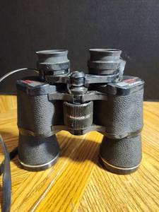 lot 319 image: Black Binoculars with Neck Strap