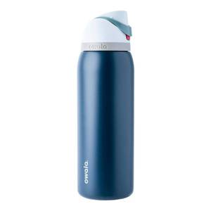 lot 1434 image: Owala 40oz FreeSip Stainless Steel Water Bottle - Navy Nights