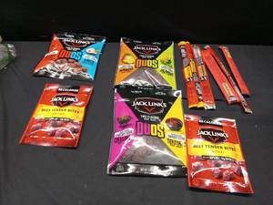 lot 1459 image: Variety Pack Meat Snacks