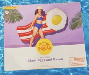 lot 2010 image: Sun Squad Giant Bacon and Eggs Inflatable Pool Float