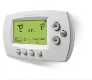 lot 2035 image: Honeywell Home RTH6580WF Wi-Fi 7-Day Programmable Thermostat, White
