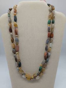 lot 674013 image: Multi-Strand Natural Stone Bead Necklace - Estate Necklace