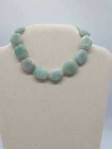 lot 674026 image: Green Aventurine Chunky Stone Bead Necklace