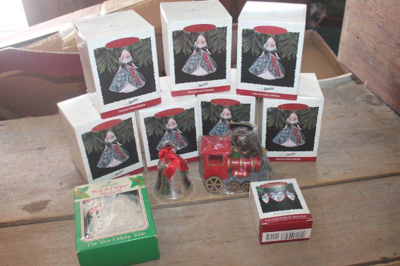 Collectibles, Vintage, Pyrex, Fire King, Christmas, Books, Milk Glass ...