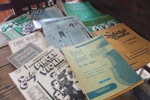 lot 4209 image: Vintage Violin, Piano Music Books