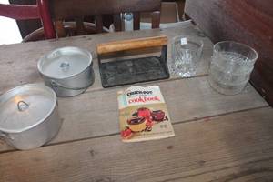 lot 4210 image: Cast Iron Bacon Press and More