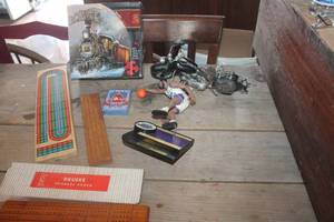 lot 4240 image: Vintage Games, Puzzle and More