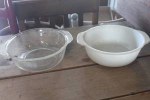 lot 4246 image: Vtg. Fire King and More Casserole Dishes need cleaning